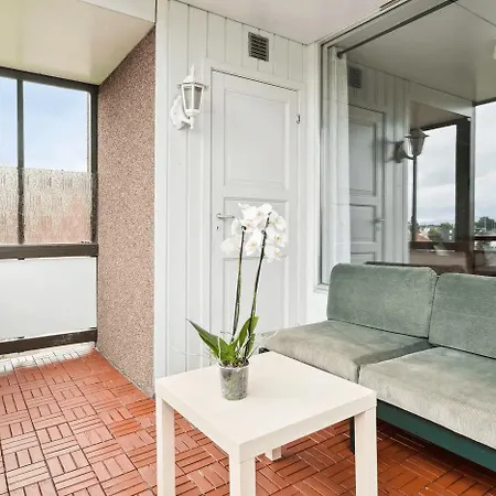 Modern 3-room Corner In Popular Tyholt *