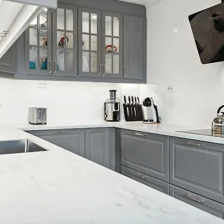 Modern 3-room Corner In Popular Tyholt * טרונדהיים
